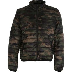 Zielona-Moro Kurtka All I Wanted. Zielone kurtki męskie pikowane Born2be, m, moro. Za 84,99 zł.
