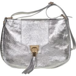 Torebki klasyczne damskie: Skórzana torebka „Sheryl” w kolorze srebrnym – 33 x 29 x 5 cm