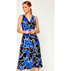Sukienka codzienna Lauren Ralph Lauren Sp20 1 250785971. Niebieskie sukienki damskie Lauren Ralph Lauren, na co dzień, bez wzorów, z elastanu, bez kołnierzyka, bez rękawów, proste. W wyprzedaży za 609,00 zł.