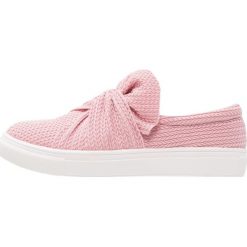 Creepersy damskie: Glamorous Półbuty wsuwane pink