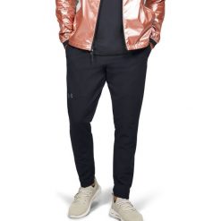 Under Armour Unstoppable Spodnie dresowe Czarny. Czarne spodnie męskie Under Armour, xxl, bez wzorów, z elastanu. Za 378,95 zł.