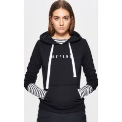 Bluzy rozpinane damskie: Bluza typu kangurka - Czarny