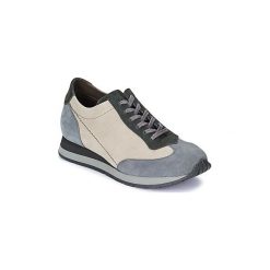 Buty Alba Moda ABIMO. Brązowe trampki i tenisówki damskie Alba Moda, bez wzorów, bez zapięcia. Za 535,20 zł.