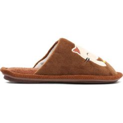 Brązowe Kapcie Sweet Kitten. Brązowe kapcie dziewczęce Born2be, z materiału. Za 29,99 zł.