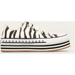 Converse - Tenisówki. Trampki i tenisówki damskie Converse, bez wzorów, z materiału, na sznurówki. W wyprzedaży za 239,90 zł.