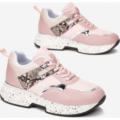 Różowe Sneakersy Liriye. Różowe sneakersy damskie Born2be, ze skóry. Za 129,99 zł.