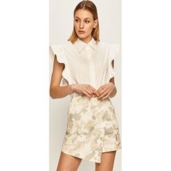 Pinko - Koszula. Białe bluzki damskie Pinko, bez wzorów, z elastanu, eleganckie, z włoskim kołnierzykiem, bez rękawów. W wyprzedaży za 549,90 zł.