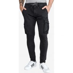 Pepe Jeans Jarrel Spodnie Czarny. Czarne spodnie męskie Pepe Jeans, bez wzorów, z elastanu. Za 399,95 zł.