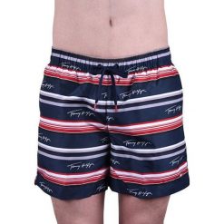 Tommy Hilfiger Plavkové kraťasy Medium Drawstring UM0UM01071-444 Logo Prt Navy Blaze r (rozmiar L). Niebieskie kąpielówki męskie TOMMY HILFIGER, m, bez wzorów. W wyprzedaży za 217,00 zł.