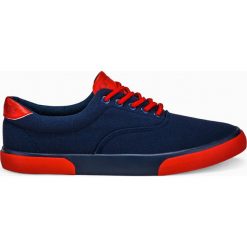 Buty męskie trampki T300 - granatowe. Niebieskie buty sportowe męskie Ombre Clothing, z materiału, bez zapięcia. Za 39,00 zł.