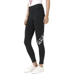 Guess Legginsy Czarny. Czarne spodnie damskie Guess, s, z nadrukiem, z elastanu. Za 152,95 zł.