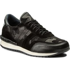 Sneakersy ROBERTO - 586 Czarny. Czarne półbuty damskie Roberto, ze skóry. W wyprzedaży za 239,00 zł.