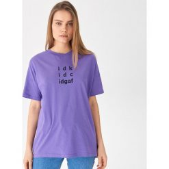 T-shirt oversize z nadrukiem - Fioletowy. Fioletowe t-shirty damskie House, s, z nadrukiem, bez kołnierzyka. Za 39,99 zł.