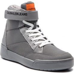 Sneakersy CALVIN KLEIN JEANS - Nigel Reflex Nylon S1773 Silver. Szare sneakersy męskie Calvin Klein Jeans, bez wzorów, z jeansu, bez zapięcia. W wyprzedaży za 439,00 zł.