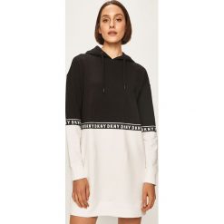 Dkny - Sukienka. Czarne sukienki damskie DKNY, na co dzień, s, z aplikacjami, z elastanu, casualowe, z kapturem, z długim rękawem, długie, mini, proste. Za 419,90 zł.