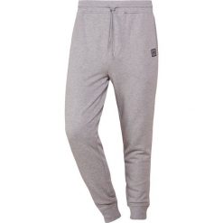 BOSS CASUAL STRIKER Spodnie treningowe light pastel grey. Szare spodnie dresowe męskie BOSS Casual, z bawełny. Za 539,00 zł.