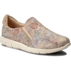 Półbuty CAPRICE - 9-24610-20 Beige Flow Mul 490. Brązowe półbuty damskie skórzane Caprice, na płaskiej podeszwie. W wyprzedaży za 169,00 zł.