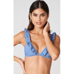 Stroje dwuczęściowe damskie: J&K Swim X NA-KD Góra bikini z dekoltem zdobionym falbanką – Blue,Turquoise