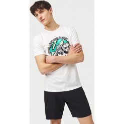 O'Neill Cold Water Koszulka Biały. Białe podkoszulki męskie O'Neill, xxl, z nadrukiem, z bawełny, z krótkim rękawem. Za 119,95 zł.