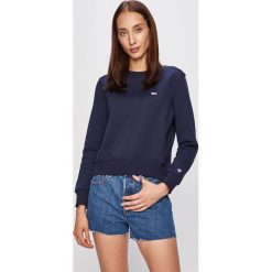 Tommy Jeans - Bluza. Czerwone bluzy damskie Tommy Jeans, s, bez wzorów, z elastanu, bez rękawów, bez kaptura. W wyprzedaży za 239,90 zł.