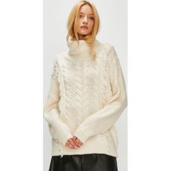 Medicine - Sweter Hand Made. Białe swetry damskie MEDICINE, s, bez wzorów, z poliesteru, bez rękawów. W wyprzedaży za 79,90 zł.