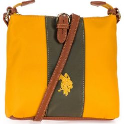 U.S. POLO ASSN. torebka Patt.Col.Block Sq.Crossb., żółta. Żółte torebki klasyczne damskie U.S. Polo Assn., bez wzorów, z nylonu, eleganckie, bez dodatków. W wyprzedaży za 189,00 zł.