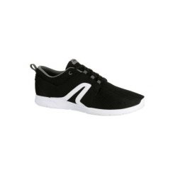 Buty męskie do szybkiego marszu Soft 140 siateczka czarno-białe. Czarne buty sportowe męskie marki NEWFEEL, z poliesteru, bez zapięcia, trekkingowe. Za 69,99 zł.
