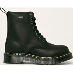 Dr. Martens - Workery skórzane. Czarne workery damskie ze skóry, na sznurówki. Za 749,90 zł.