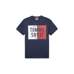 T-shirty z krótkim rękawem Tommy Jeans DM0DM04538 SLIT BOX. Czarne t-shirty męskie Tommy Jeans, s, bez wzorów, z jeansu, bez kołnierzyka, krótkie. Za 131,30 zł.