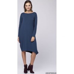 Sukienka asymetryczna. Szare sukienki damskie Pakamera, bez wzorów, z asymetrycznym kołnierzem, bez rękawów, midi, asymetryczne. Za 190,00 zł.