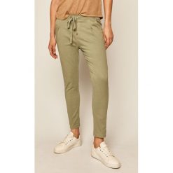 Medicine - Spodnie Boho Breeze. Brązowe spodnie damskie MEDICINE, s, bez wzorów, z elastanu, boho. W wyprzedaży za 84,90 zł.