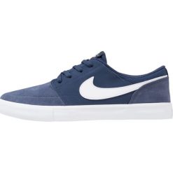 Nike SB SOLARSOFT PORTMORE II Tenisówki i Trampki midnight navy/black/white. Niebieskie tenisówki damskie marki Nike SB, ze skóry. Za 299,00 zł.