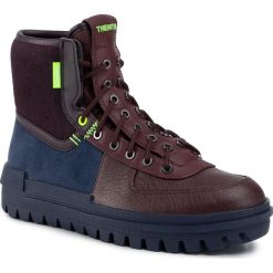 Buty NIKE - Xarr BQ5240 400 Obsidian/Electric Green. Czerwone buty sportowe męskie Nike, na co dzień, bez wzorów, z zamszu, eleganckie, bez zapięcia. Za 629,00 zł.