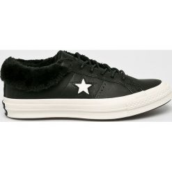 Converse - Tenisówki. Czarne tenisówki damskie marki Converse, ze skóry, na sznurówki. W wyprzedaży za 299,90 zł.