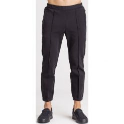 SPODNIE EMPORIO ARMANI. Czarne spodnie męskie Emporio Armani, na co dzień, xxl, z aplikacjami, z tkaniny. Za 593,00 zł.