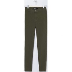 Jegginsy high waist - Khaki. Brązowe jeansy damskie Sinsay, bez wzorów, z jeansu. Za 39,99 zł.