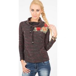 Bordowa Bluza z Haftem BB20649. Czerwone bluzy damskie Fasardi, s, z haftami, bez rękawów, bez kaptura. Za 49,00 zł.