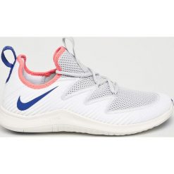 Nike - Buty Free Tr 9. Białe buty sportowe męskie Nike, z materiału, na sznurówki, na fitness i siłownię. W wyprzedaży za 359,90 zł.