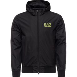 Kurtka przejściowa EA7 Emporio Armani 6GPB01 PN27Z 1200. Czarne kurtki męskie EA7 Emporio Armani, m, bez wzorów, z poliamidu, bez kaptura. W wyprzedaży za 759,00 zł.