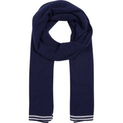 Club Monaco KENSINGTON SCARF Szal navy. Niebieskie szaliki męskie marki Club Monaco, bez wzorów, z kaszmiru. W wyprzedaży za 413,40 zł.