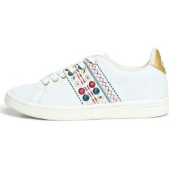 Desigual Tenisówki damskie Cosmic New Exotic 39 białe. Białe trampki i tenisówki damskie Desigual, bez wzorów, bez zapięcia. Za 439,00 zł.