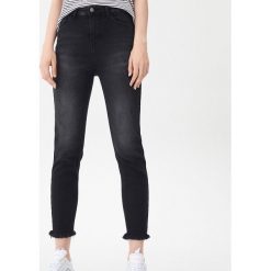 Jeansy relaxed skinny - Szary. Szare jeansy damskie House. Za 99,99 zł.
