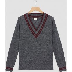 Sweter w kolorze szaro-czerwonym. Szare swetry damskie Rodier, z wełny, klasyczne. W wyprzedaży za 174,95 zł.