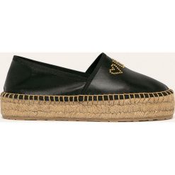 Love Moschino - Espadryle skórzane. Czarne espadryle damskie Love Moschino, bez wzorów, ze skóry, bez obcasa, na obcasie. Za 659,90 zł.