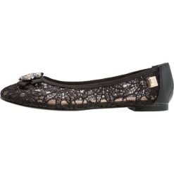 Baleriny damskie lakierowane: Laura Biagiotti Baleriny black