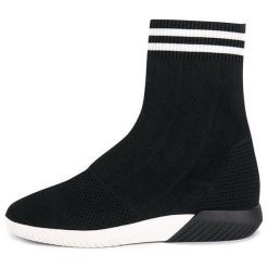 What For Damskie Trampki Do Kostki Harper 37 Czarne. Czarne trampki i tenisówki damskie What For, bez wzorów, bez zapięcia. Za 559,00 zł.