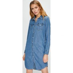 Levi's - Sukienka. Niebieskie sukienki damskie Levi's®, na co dzień, s, bez wzorów, z bawełny, casualowe, bez kołnierzyka, z długim rękawem, długie, mini, proste. W wyprzedaży za 279,90 zł.