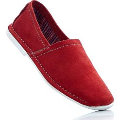 Półbuty wsuwane skórzane bonprix czerwony. Czerwone buty sportowe damskie marki bonprix, bez wzorów, sportowe, bez obcasa, bez zapięcia. Za 129,99 zł.