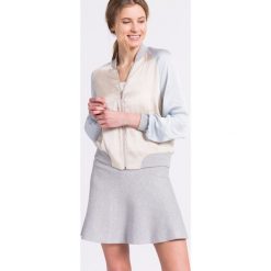 Bluzy rozpinane damskie: Vero Moda - Bluza