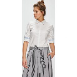 Answear - Koszula Femifesto. Białe bluzki damskie marki ANSWEAR, s, z elastanu, eleganckie, z klasycznym kołnierzykiem, z długim rękawem. W wyprzedaży za 79,90 zł.
